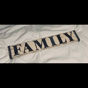 FARMHOUSE DECORATIVE WALL DECOR SIGN